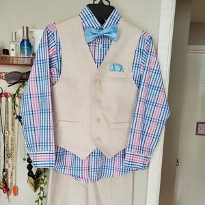 Boys 4 piece vest dresswear set size 8